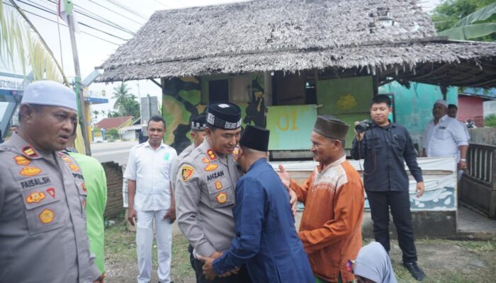 Kapolres Lhokseumawe Hadiri Maulid Nabi dan Ziarah ke Makam Pendiri Dayah Tarbiyah Islamiyah Mazhab Syafi’i